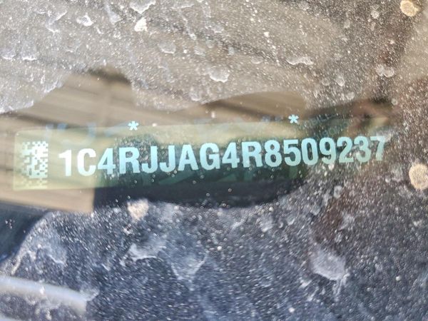 2024 JEEP CHEROKEE Laredo — VINP