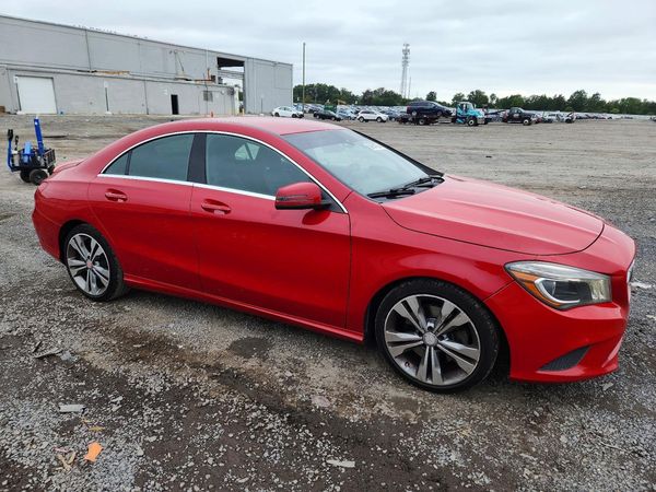 2015 MERCEDES-BENZ CLA CLA250 — Passenger 3/4
