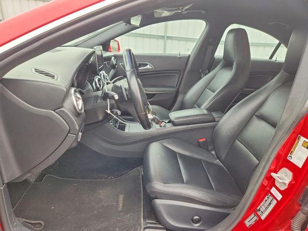 2015 MERCEDES-BENZ CLA CLA250 — DENT