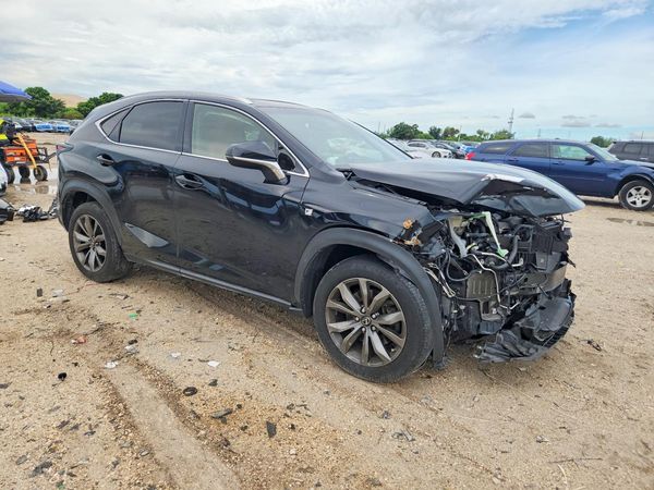 2015 LEXUS NX 200t Luxury — Passenger 3/4