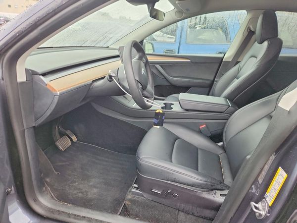 2023 TESLA MODEL Y — DENT