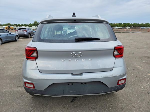 2021 HYUNDAI VENUE SEL & Denim — DIRR