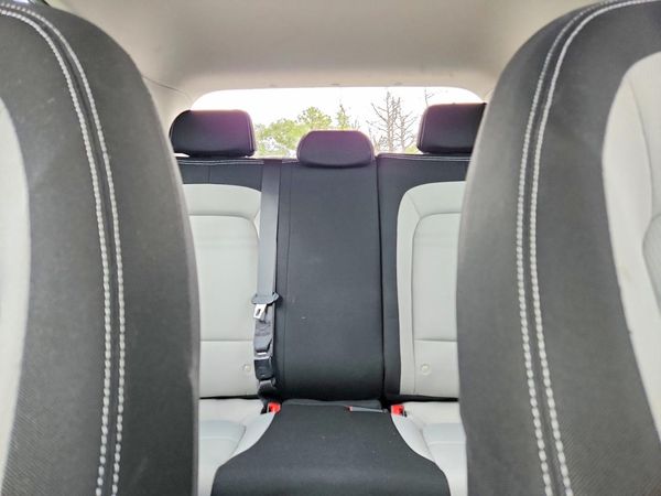 2021 HYUNDAI VENUE SEL & Denim — SUVN