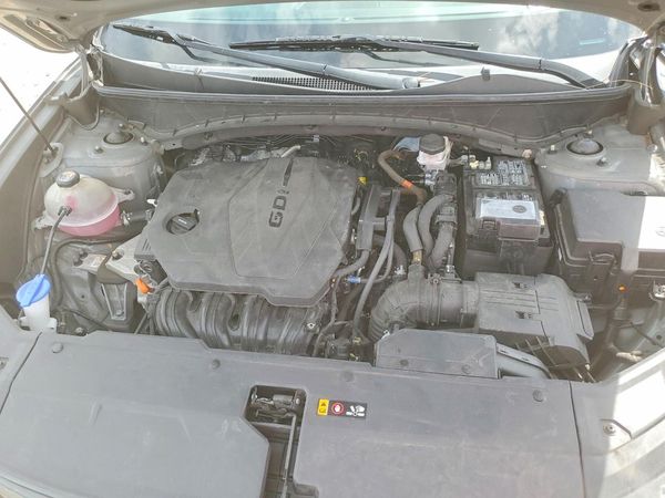 2024 HYUNDAI TUCSON — Engine bay