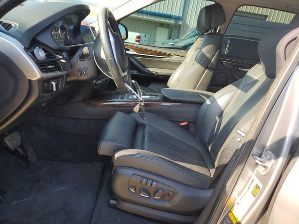 2016 BMW X5 — DENT