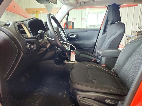 2016 JEEP RENEGADE — DENT