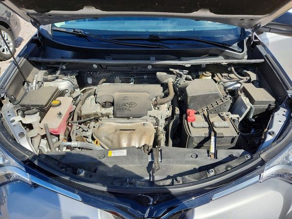 2016 TOYOTA RAV4 LE (X Grade) — Engine bay