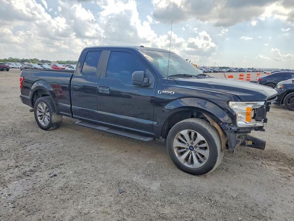 2019 FORD F150 — Passenger 3/4