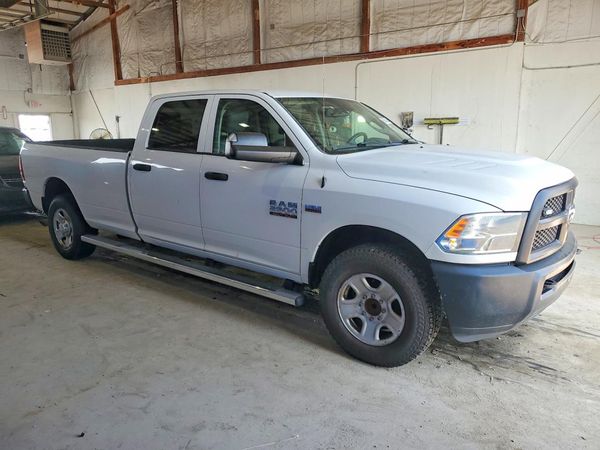 2015 RAM 2500 ST — Passenger 3/4