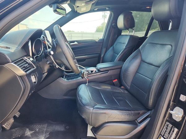 2017 MERCEDES-BENZ GLE AMG GLE43 — DENT