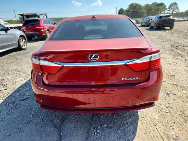 2013 LEXUS ES 300h — DIRR