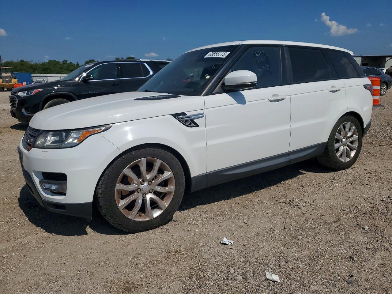 2017 LAND ROVER RANGEROVER HSE — Front 3/4