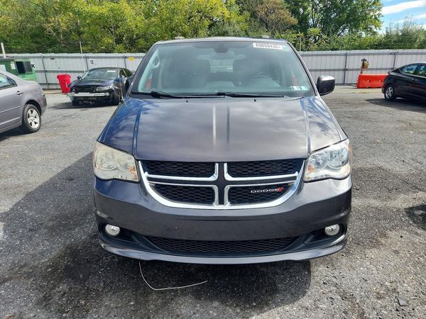 2019 DODGE GRAND CARAVAN SXT — DIRF