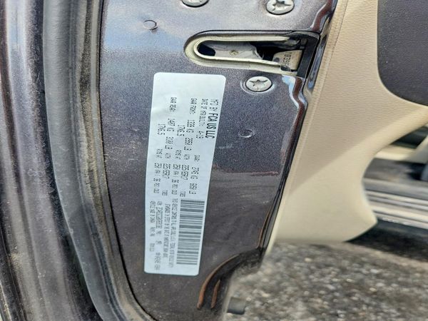 2019 DODGE GRAND CARAVAN SXT — VINS