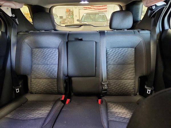 2019 CHEVROLET EQUINOX LT (1LT) — SUVN