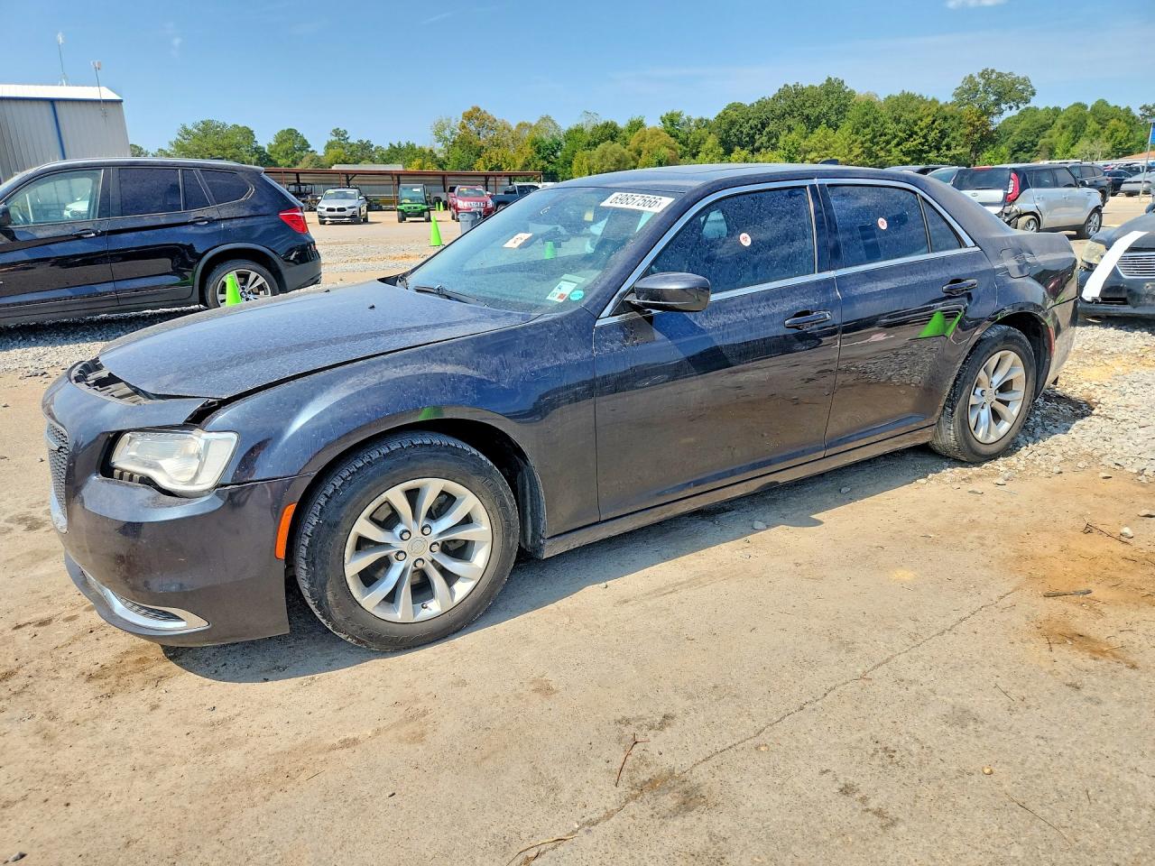 2015 CHRYSLER 300 Limited — Front 3/4