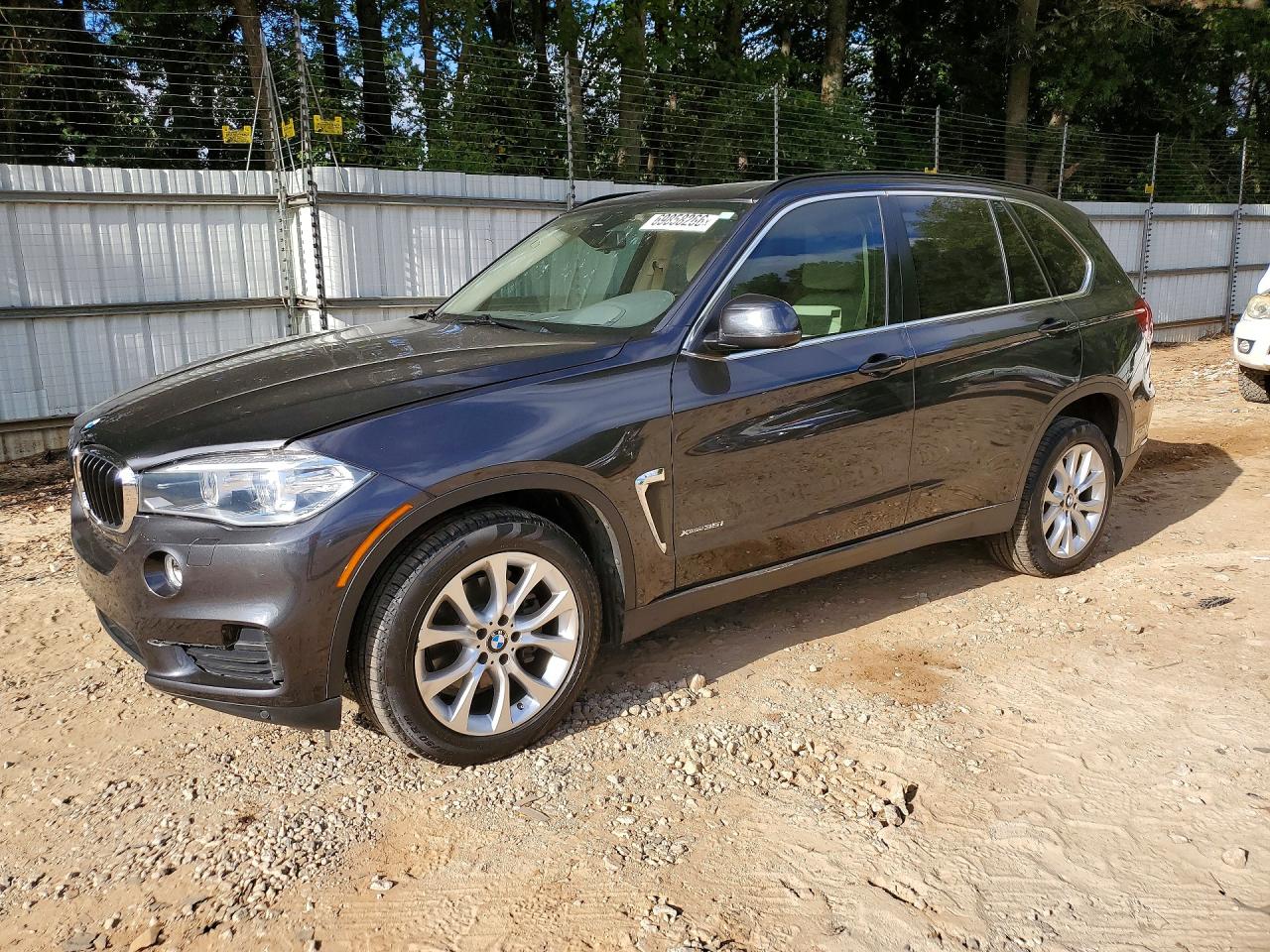 2016 BMW X5 xDrive35i — Front 3/4