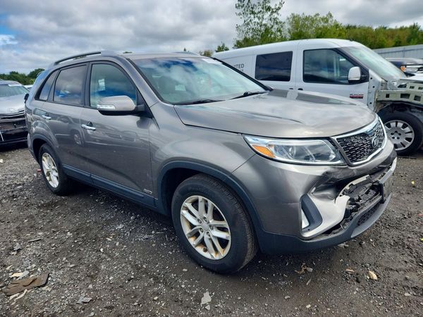 2014 KIA SORENTO Base/ LX — Passenger 3/4