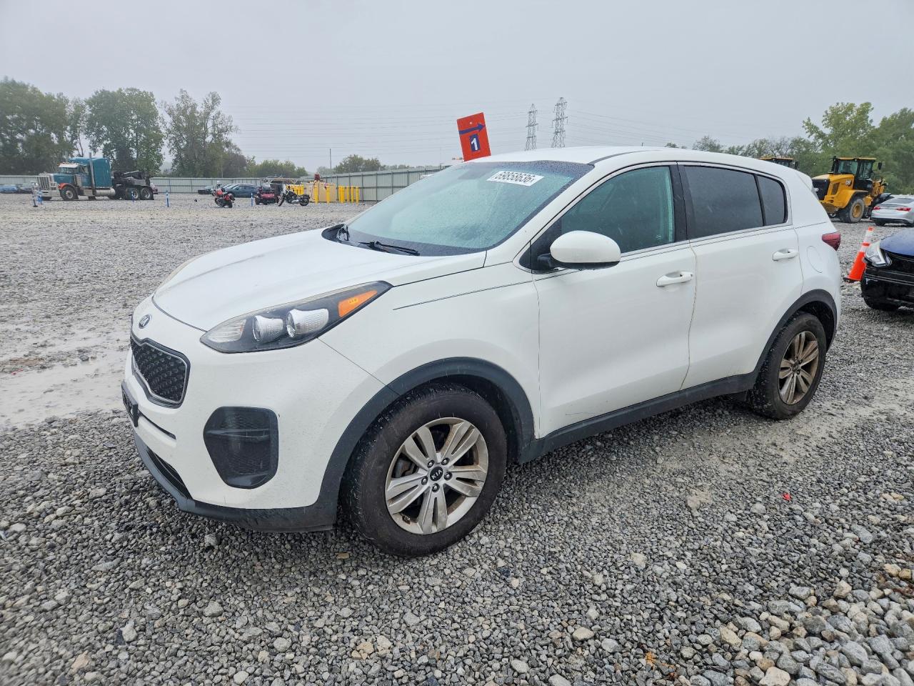 2019 KIA SPORTAGE LX — Front 3/4