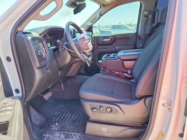 2026 CHEVROLET SILVERADO Custom — DENT