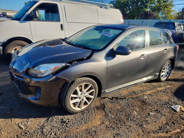 2012 MAZDA MAZDA3 — DSFA — Front 3/4