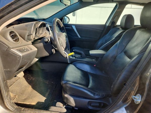 2012 MAZDA MAZDA3 Grand Touring/GT — DENT