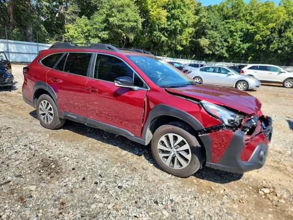 2025 SUBARU OUTBACK Premium — Passenger 3/4
