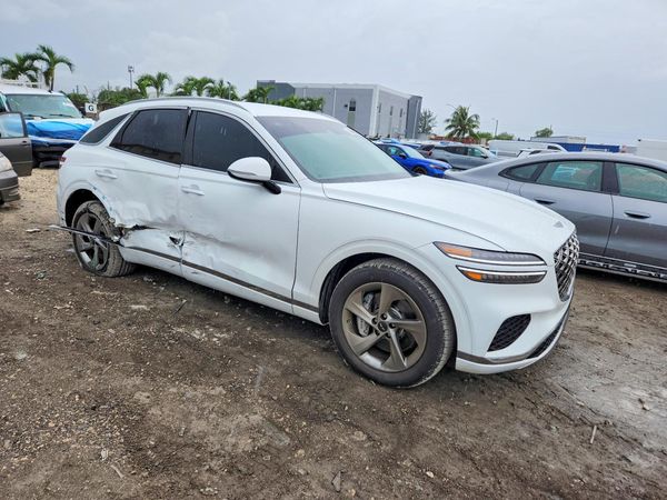 2026 GENESIS GV70 — Passenger 3/4