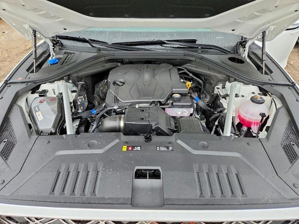 2026 GENESIS GV70 — Engine bay