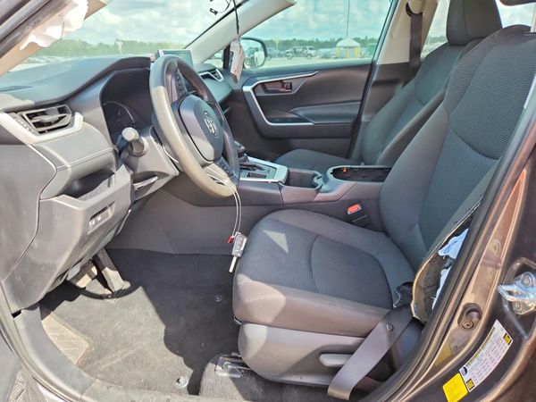 2025 TOYOTA RAV4 — DENT