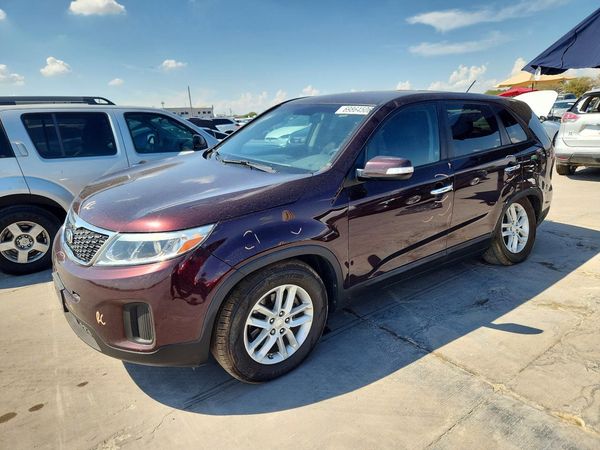 2014 KIA SORENTO — DSFA — Front 3/4