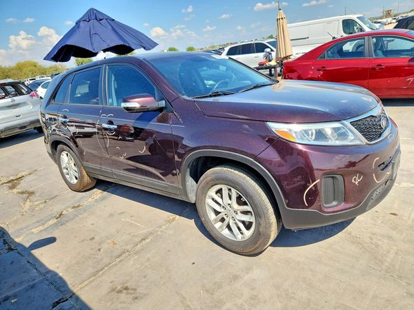 2014 KIA SORENTO Base/ LX — Passenger 3/4