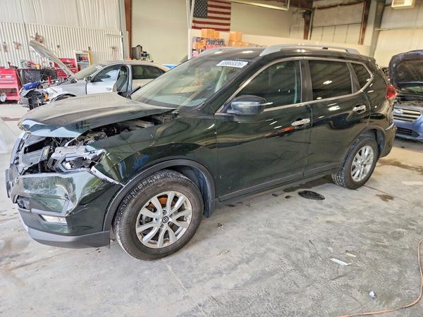 2018 NISSAN ROGUE — Front 3/4
