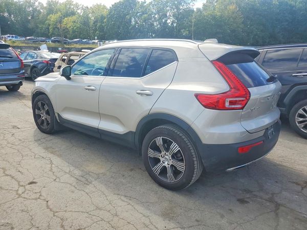 2019 VOLVO XC40 Inscription — DSRA