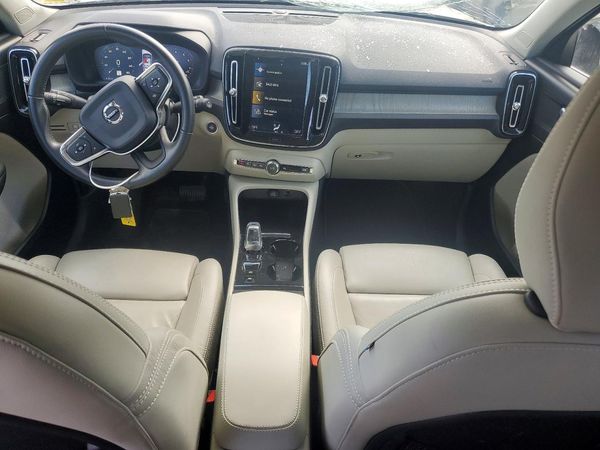 2019 VOLVO XC40 Inscription — CKPT