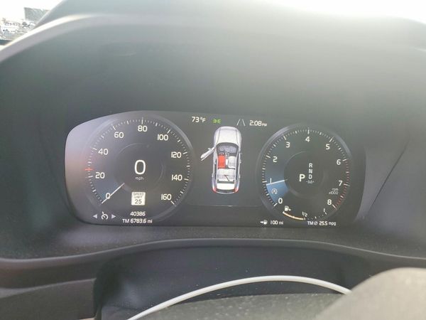 2019 VOLVO XC40 Inscription — ODOM