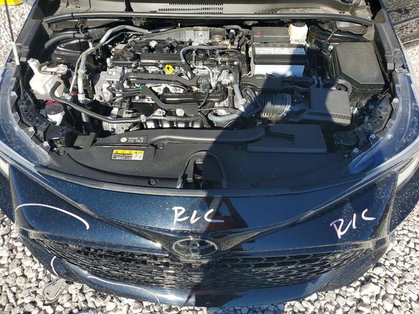 2025 TOYOTA COROLLA SE — Engine bay
