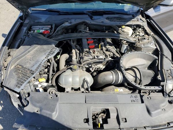 2018 FORD MUSTANG I4 Coupe — Engine bay