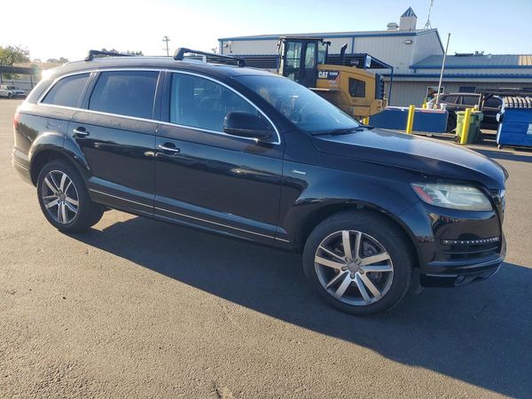 2014 AUDI Q7 Premium Plus — Passenger 3/4