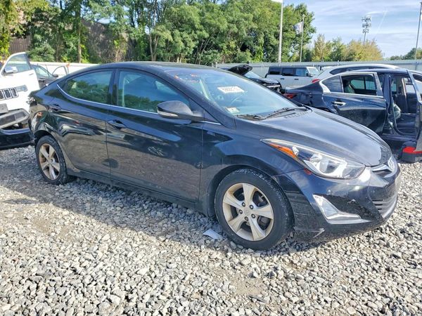 2016 HYUNDAI ELANTRA — Passenger 3/4