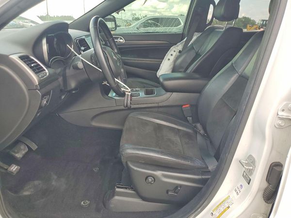 2021 JEEP GRAND CHEROKEE Laredo — DENT