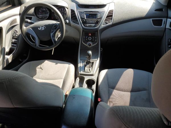 2016 HYUNDAI ELANTRA
