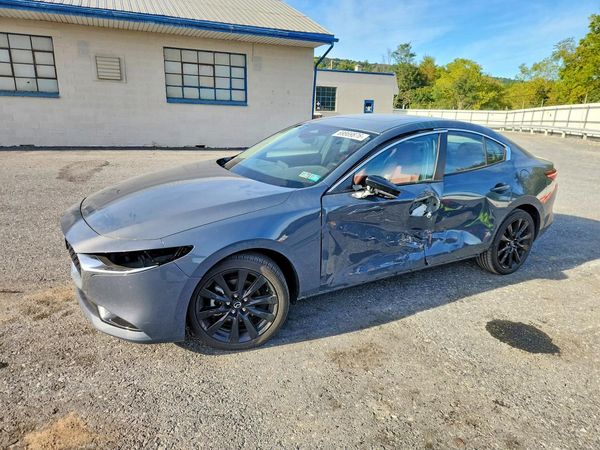 2025 MAZDA 3 — DSFA — Front 3/4