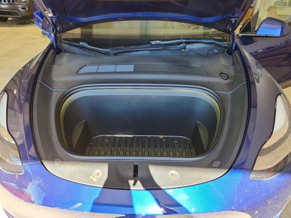 2021 TESLA MODEL Y — Engine bay