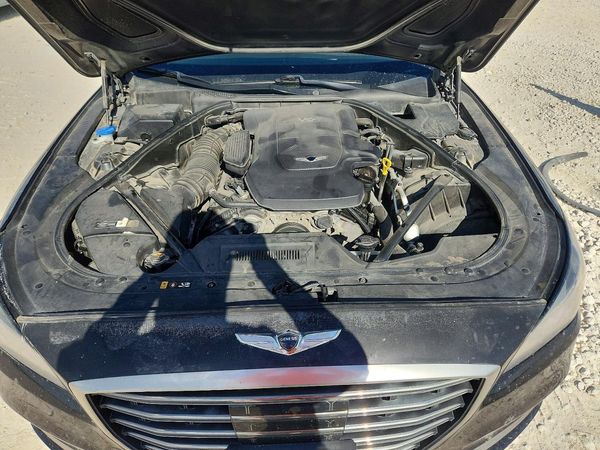2018 GENESIS G80 — Engine bay