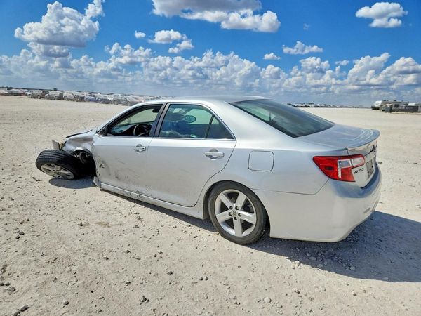 2014 TOYOTA CAMRY — DSRA