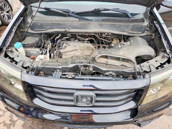 2012 HONDA PILOT EX-L with RES — Engine bay