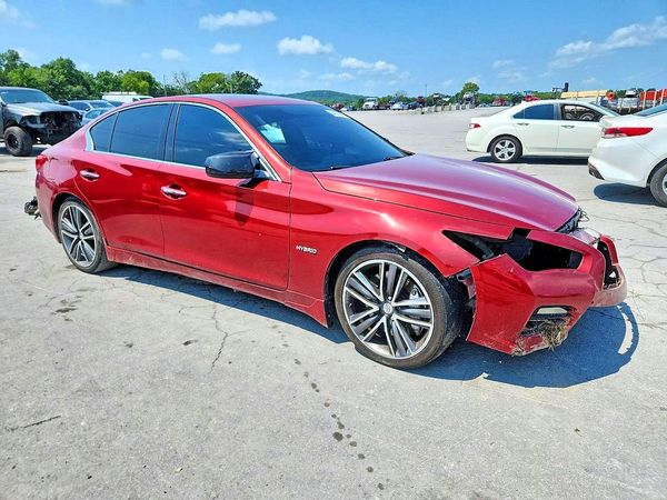 2014 INFINITI Q50 — Passenger 3/4