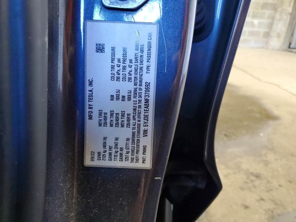 2022 TESLA MODEL 3 — VINS