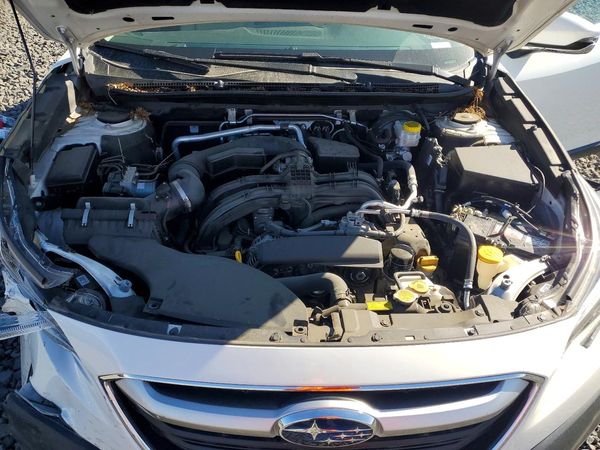 2021 SUBARU OUTBACK Limited+M/R+NAVI(HK) — Engine bay